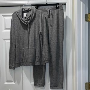 Tunic top and pants (Chico)